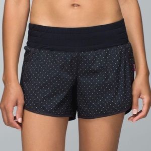 Lululemon Tracker Short, Size 8